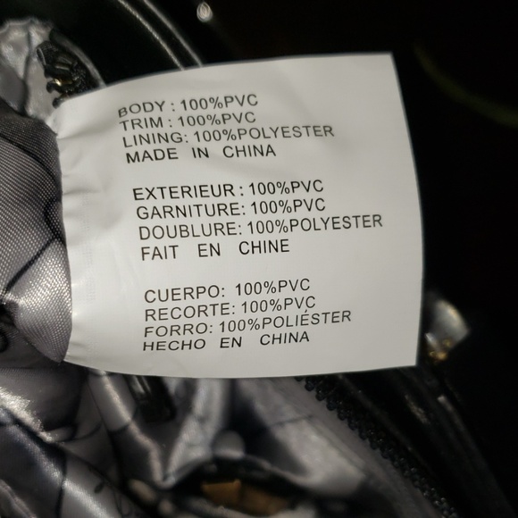 Betsey Johnson black top zip bag w/ lucite rings - Picture 5 of 6